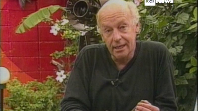 “In Uruguay i bambini nascono gridando Goool”.  Eduardo Galeano, un incontro per caso